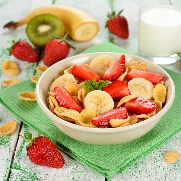 low-fodmap-breakfast-cornflakes-fruit